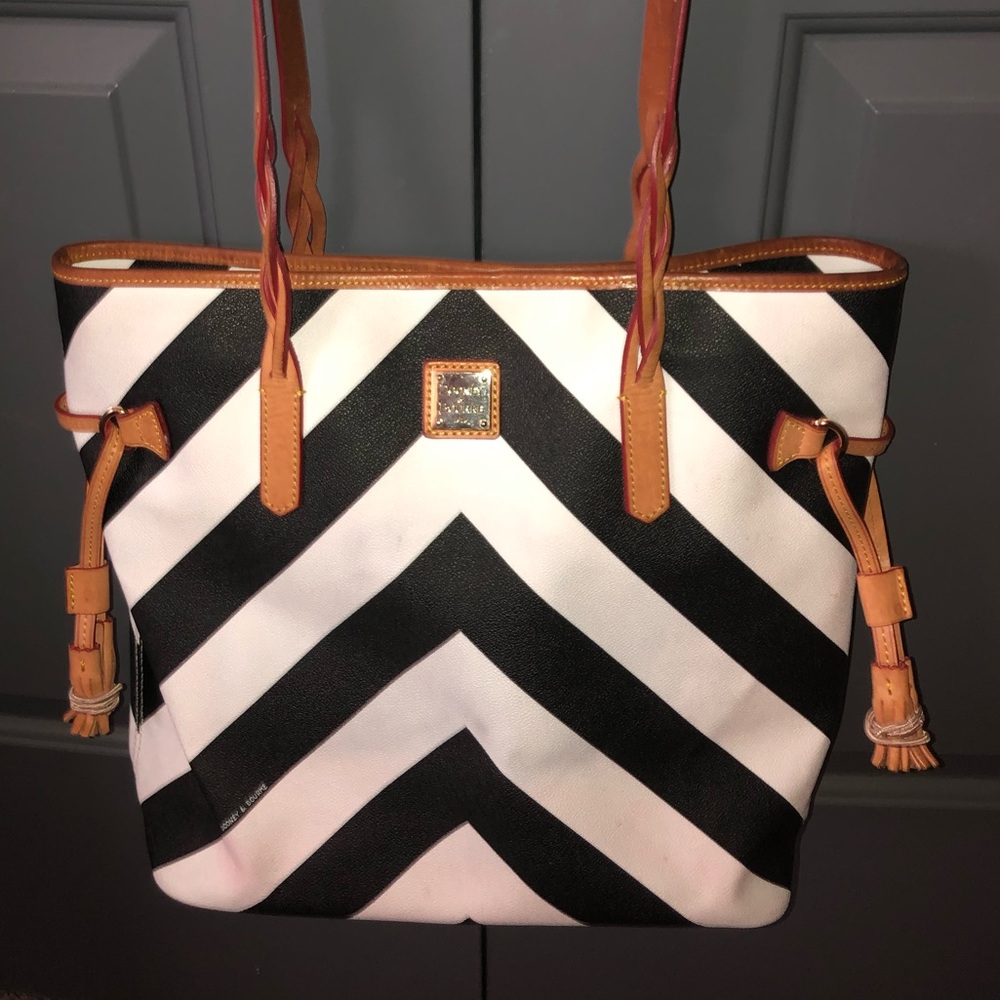 Dooney&Bourke Black White Chevron Tote